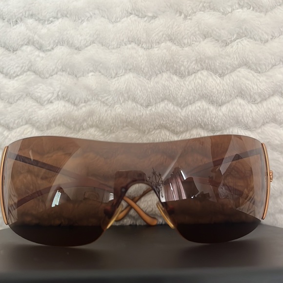 Versace sunglasses - Picture 3 of 15